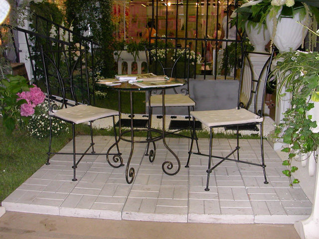 Комплект садовой мебели кованый 4-2001 - 1169 бел.руб. (стол + 4 стула).