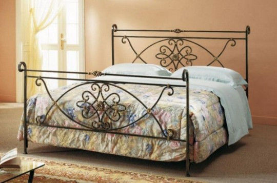 Кованая кровать 2001-126 - 1130 руб. в размере 160х200
