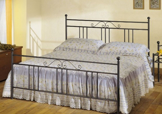 Кованая кровать 2001-97 - 850 руб. в размере 160х200