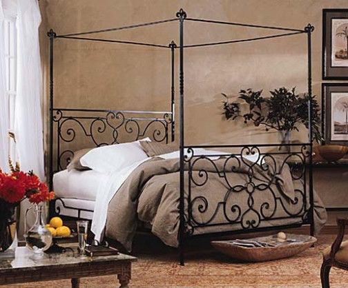 Кованая кровать 2001-110 - 1270 руб. в размере 160х200