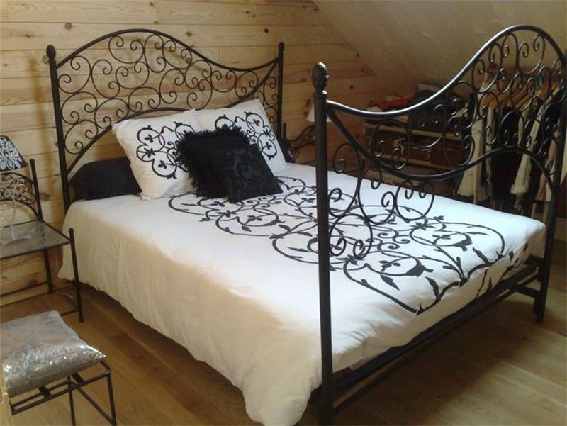 Кованая кровать 2001-25 - 1045 руб. в размере 160х200