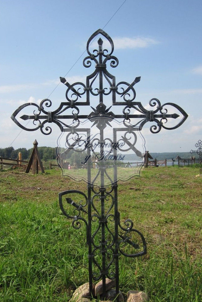 Кованый крест на могилу К-343 - 704 руб.