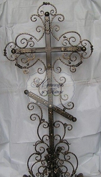 Кованый крест на могилу К-353 - 836 руб.