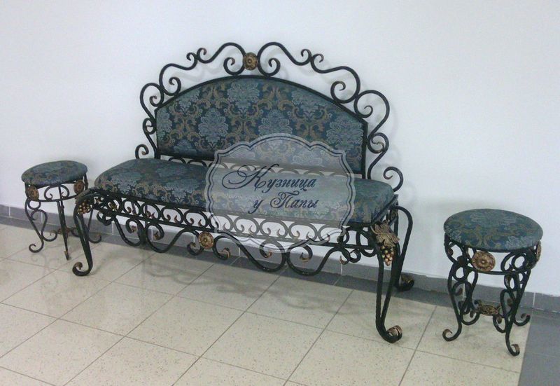 Кованый диван 2-2002 - 1060 руб.