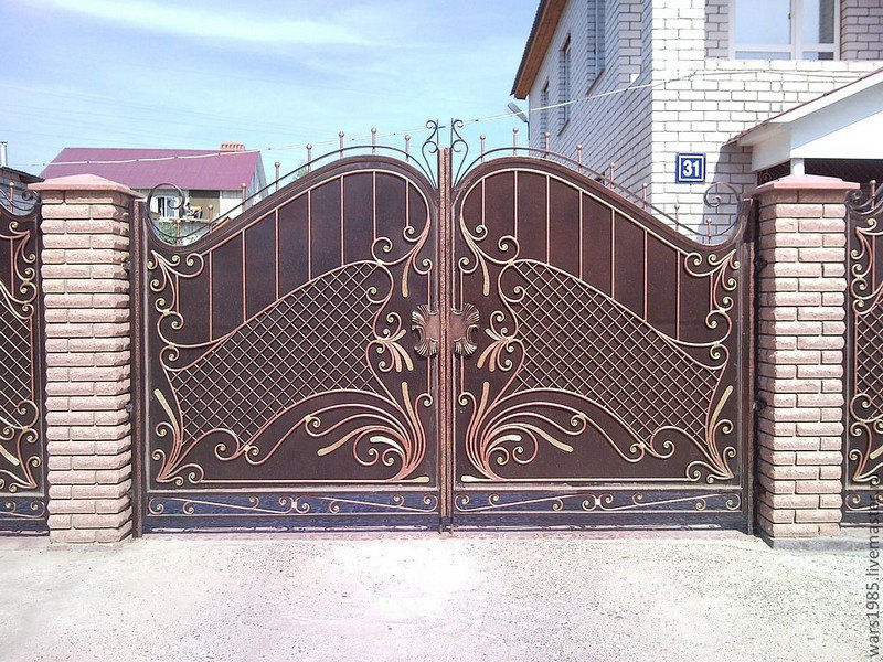 Кованые ворота 1-02050 - 546 руб./кв.м