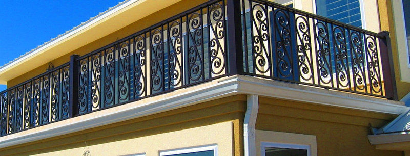 Кованые балконные перила 1-03006 - 257 руб. за м.кв.