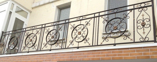 Кованые балконные перила 1-03026 - 293 руб. за м.кв.