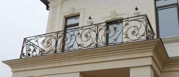 Кованые балконные перила 1-03039 - 306 руб. за м.кв.