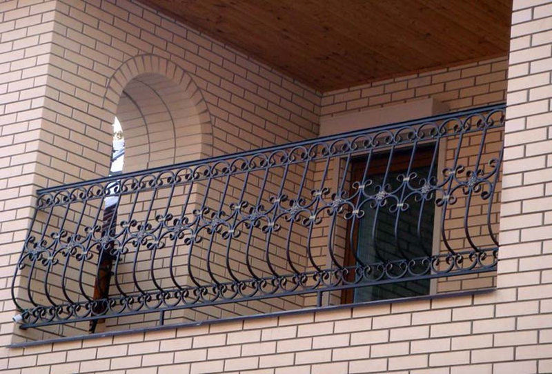 Кованые балконные перила 1-03043 - 312 руб. за м.кв.