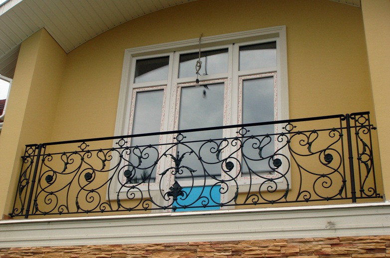 Кованые балконные перила 1-03045 - 317 руб. за м.кв.