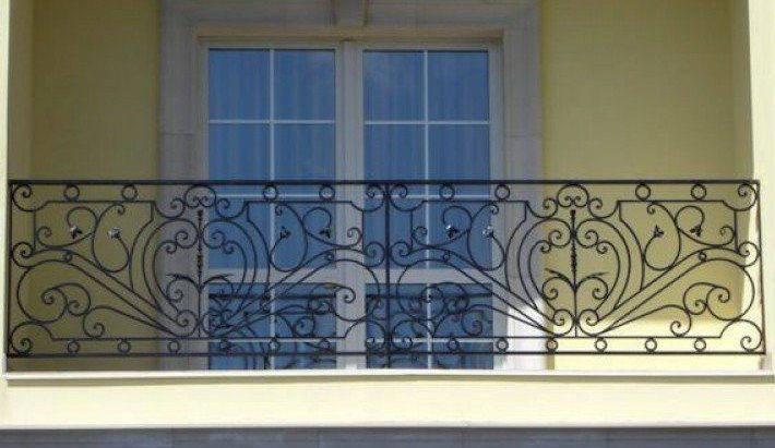 Кованые балконные перила 1-03059 - 332 руб. за м.кв.